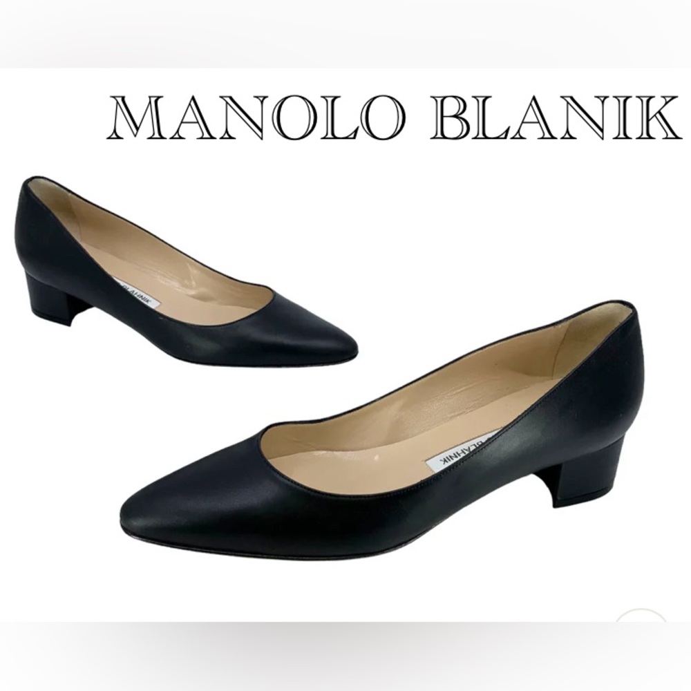 Manolo Blahnik Listony Leather Low Block Heel Pumps